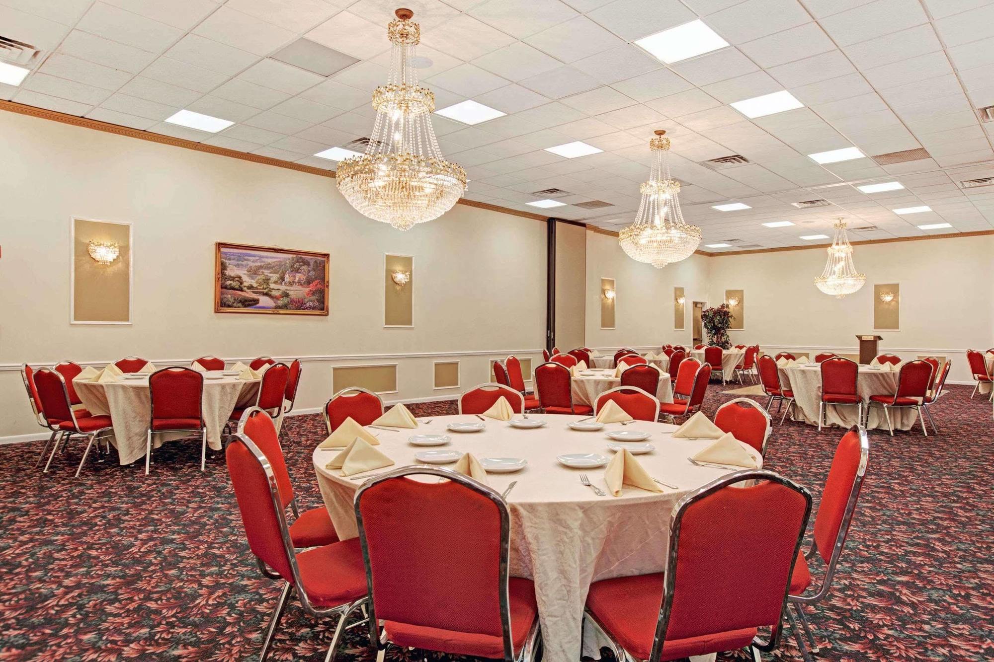 מלון Ramada By Wyndham פלמינגטון מראה חיצוני תמונה